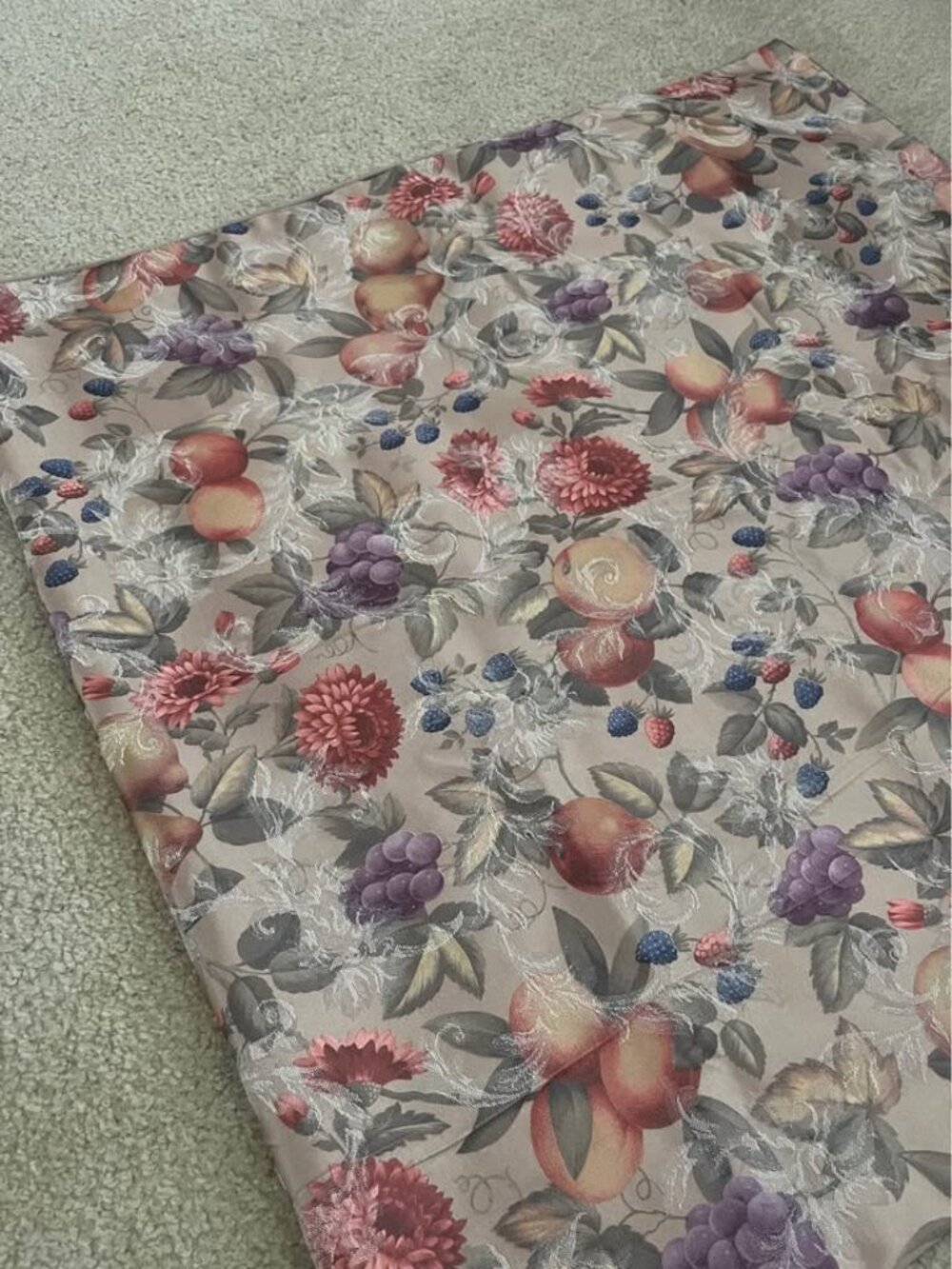 120" x 60" Table Cloth